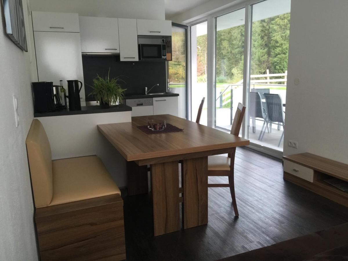 Townville Flachau Room photo